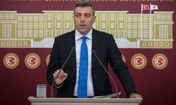 Yılmaz'dan beyin yakan açıklama: Kabe'deki hacılara da İstiklal marşı dinletilsin