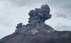 Kanlaon Yanardağı Uyandı: Dev Kül Bulutları Gökyüzünü Kapladı
