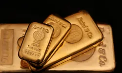 Altın fiyatları resmen çakıldı