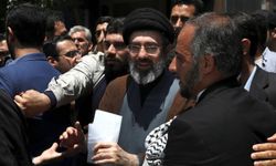 Mücteba Hamaney: Bölgedeki tüm Amerikan üsleri acil olarak kapatılmalı