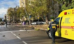 İşgal rejimi Kabusa uyandı: İran Füzesi Holon’u Vurdu!