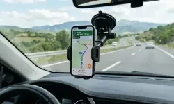 Arabalarda bulunan telefon tutucular yasaklandı!