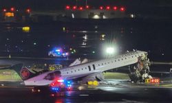 İniş yapan uçak itfaiye aracına çarptı!