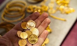 Altın fiyatları düşmeye devam ediyor