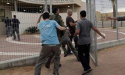 Füzeler nedeniyle 4 bin siyonist tahliye edildi