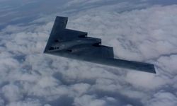ABD, saldırılarda ilk kez B-2 bombardıman uçaklarını kullandı!