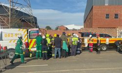 Johannesburg’da İnşaat Faciası: Beton Dökümü Sırasında Bina Çöktü!