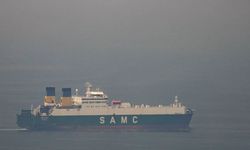 Çin tankeri Hürmüz'den geçti