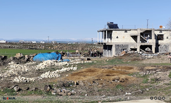 Diyarbakır'a kaynağı bilinmeyen bir cisim düştü!