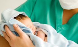 Meclisin gündemine geldi: Doğum izni artırılıyor!