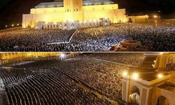 Fas’ta Kadir Gecesi’nde yüz binlerce kişi aynı safta teravih kıldı