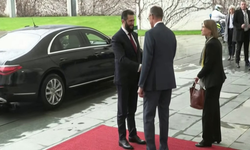 Suriye Cumhurbaşkanı Şara, Almanya Başbakanı ile buluştu