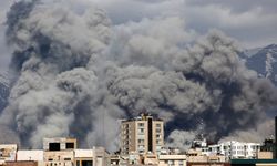 İşgal rejimi İran Devlet Televizyonu Binasını Vurdu!