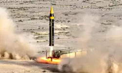 İngiltere’den Çaresizlik İtirafı: İran’ın 4 Bin Kilometrelik Yeni Füzesine Karşı Savunmasızız