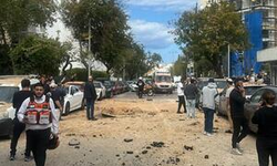 Tel Aviv'e füze yağdı: Ölü ve yaralılar var