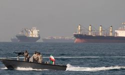 İran İslam Cumhuriyeti'nin misillemesi enerji hatlarını kilitledi