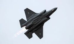 İran basını duyurdu: ABD savaş uçağı düşürüldü