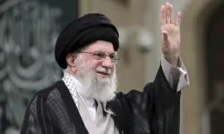 Şehit edilen Hamaney'in defin programı açıklandı