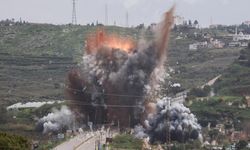 İşgalci İsrail, kritik köprüleri bombalamaya başladı