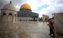 Tarihte bir ilk! Siyonist alçaklar kısıtlama getirdi, Müslümanlar Ramazanın son on gününde ibadet edemeyecek