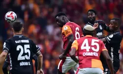 Galatasaray- Beşiktaş maçında ikinci yarı başladı!