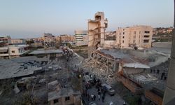 İşgalci israil, Cemaat-i İslami'nin merkezini bombaladı