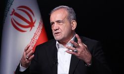 Pezeşkiyan duyurdu: Geçici Liderlik Konseyi görevine başladı!