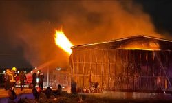 Kağıt fabrikasında yangın!