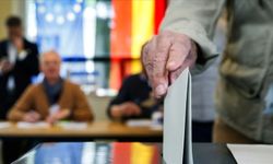 Almanya'da seçim sonuçları: 35 yılın ardından ilk!