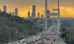 İstanbul'da trafik çilesi: Akşam saatlerinde trafik kilitlendi!