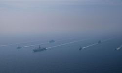ABD donanması Hürmüz Boğazı'ndan geçen tankerlere refakat edecek!