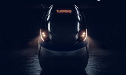 Türkiye'nin ürettiği ilk hızlı tren raylara iniyor