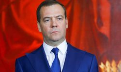 Medvedev: Ateşkes aklın zaferi, ucuz petrol dönemi bitti