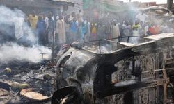 Nijerya'da pazar yerine hava saldırısı!