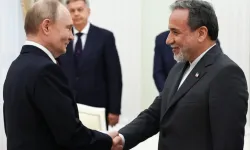 Arakçi Moskova’da: Haklarımızı garanti altına almamız gerekiyor