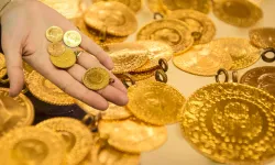 Altın yeniden yükseliyor