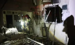 Siyonistlere füze darbesi: Binalar çöktü, elektrikler kesildi