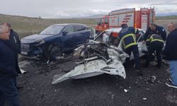 Nevşehir'de iki otomobil çarpıştı: 1 ölü, 2 yaralı