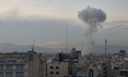 Tahran'da şiddetli patlamalar meydana geldi