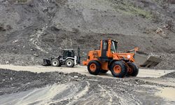 Hakkari'de sağanak: Valilik Uyardı!