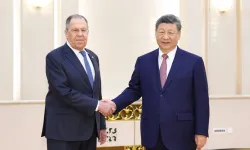 Rusya ve Çin'den kritik mesaj: Rüzgarlar bizi sarsamaz