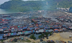 1000 ev yanarak kül oldu