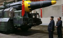 Kim yine deniyor! Yeni silahlarını ortaya çıkardı