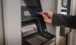 Dev banka duyurdu: Binlerce kişi işten çıkartılacak!