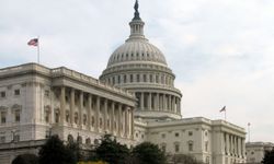 Senato Trump'ı frenleyemedi