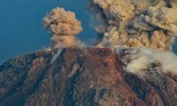 Santiaguito Yanardağı’nda patlama