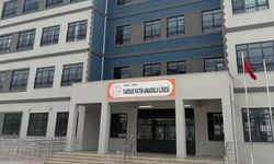 Bir okul skandalı daha!