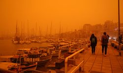 Kızıl Alarm: Afrika Tozu Gökyüzünü Kızıla Boyadı