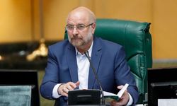 İran'dan Trump'a 3 gün göndermesi: Canlı yayınlayalım