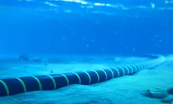 Hürmüz Boğazı’ndaki kablolar dünya internetini felç edebilir